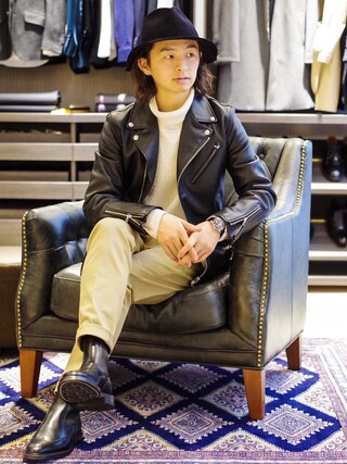 ほぼ新品　KATHARINE HAMNETT LONDON ライダースジャケット キャサリンハムネットロンドン ライダースジャケット レザー