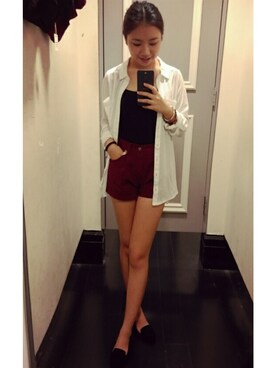 「FOREVER 21（フォーエバー トゥエンティーワン）のHigh waist jeans （デニムパンツ、レッド系）」を使った、Vivien Siuさん（レディース）の夏コーディネート
