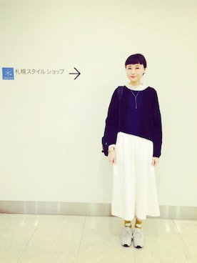 「お買い物」｜「アイテム（アナログ腕時計）」を使った、ジュリさん（レディース・163cm）の春コーディネート