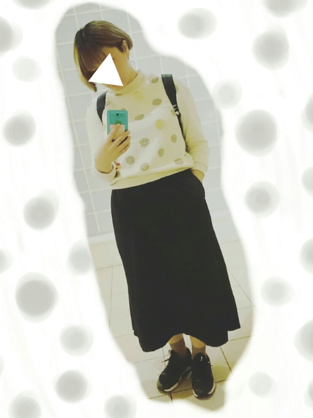 「カジュアル、スニーカー、靴下屋、chambre de charme、saucony、niko and ...、ootd」｜「niko and...の<NUMERALS> メモリーロングスカート（スカート、ブルー系）」を使った、ちろるさん（レディース・162cm）の秋コーディネートの1枚目の写真
