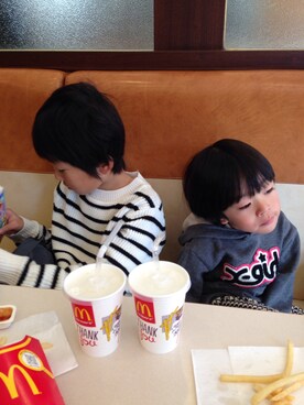 「ボーダーニット」｜「アイテム（スウェット）」を使った、yun☺︎さん（キッズ・135cm）の冬コーディネート