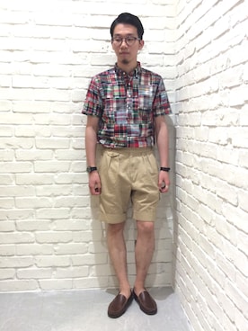 「アイテム（モカシン/デッキシューズ）」を使った、ビームス 神戸さん（メンズ・168cm）の春コーディネート