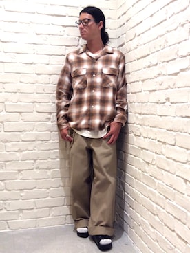 「アイテム（メガネ）」を使った、ビームス 神戸さん（メンズ・167cm）の夏コーディネート