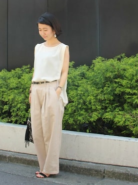 「アイテム（クラッチバッグ）」を使った、nano・universe lady's pressさん（レディース・157cm）の春コーディネート