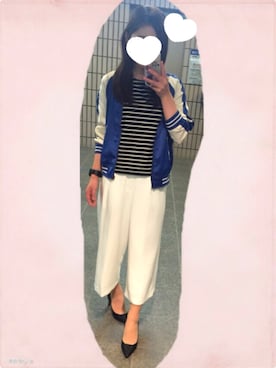 「ブルー x ホワイト」｜「アイテム（ナイロンジャケット）」を使った、あーやんさん（レディース・160cm）の春コーディネート