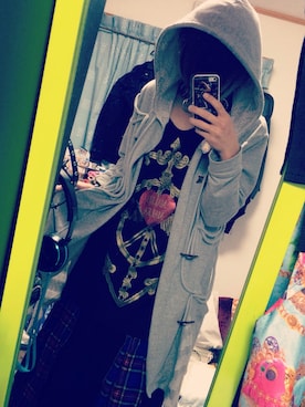 「MALKOMALKA（マルコマルカ）のアイテム（T Shirts、ブラック系）」を使った、まさん（メンズ・167cm）の秋コーディネート