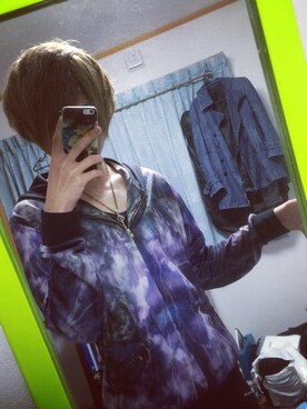 「MALKOMALKA（マルコマルカ）のアイテム（Hoodies、パープル系）」を使った、まさん（メンズ・167cm）の秋コーディネート