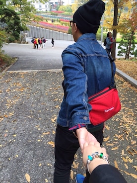 Juice Leeさんのコーディネート