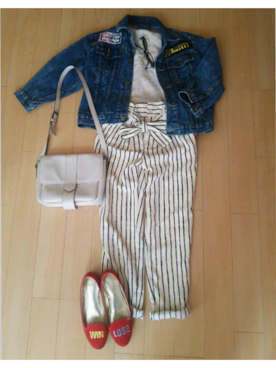 「Yves Saint Laurent rive gauche（イヴサンローランリヴゴーシュ）のアイテム（ハンドバッグ）」を使った、▼▽miwako▽▼さん（レディース・159cm）の春コーディネート