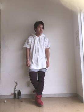 ぷーりょ。[美容学生]さんのコーディネート