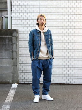 「theSakaki」｜「アイテム（パンツ）」を使った、ロイド・エフダブリューさん（メンズ・176cm）の冬コーディネート