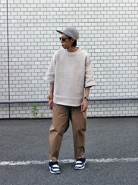 「サンダルに靴下」｜「アイテム（キャップ）」を使った、ロイド・エフダブリューさん（メンズ・168cm）の夏コーディネート