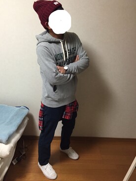 「ダニエルウェリントン」｜「アイテム（ニットキャップ/ビーニー）」を使った、けんぼーさん（メンズ・169cm）の冬コーディネート