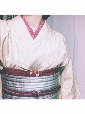 「アイテム（浴衣、ゴールド系）」を使った、古家亜季さん（レディース・164cm）の冬コーディネート