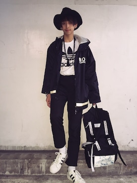 「M.Y.O.B（エム.ワイ.オー.ビー）のアイテム（バッグ）」を使った、いーちゃんさん（メンズ・174cm）の春コーディネート
