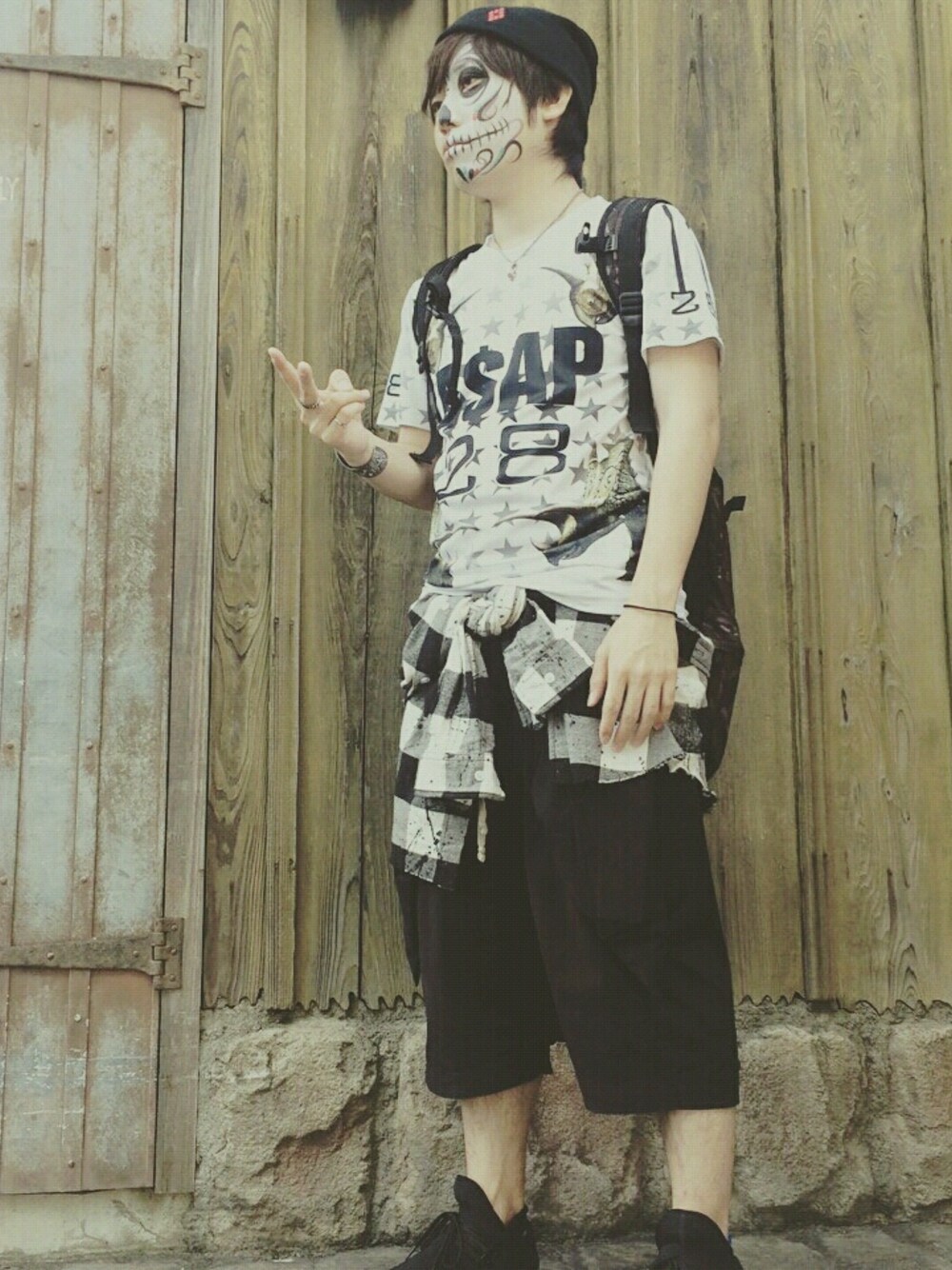 「USJ、MARCELO BURLON、ELVIRA、Y-3、RICK OWENS、codysanderson、LEATHERO」｜「MARCELO BURLONのアイテム（帽子、ブラック系）」を使った、motooさん（メンズ・163cm）の秋コーディネートの1枚目の写真