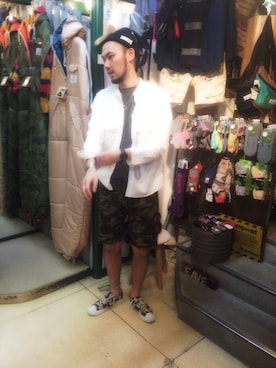 すずき ともたかさん（メンズ・183cm）の春コーディネート