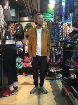 すずき ともたかさん（メンズ・183cm）の秋コーディネート