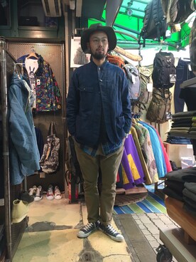「Gramicci（グラミチ）のアイテム（スウェット）」を使った、すずき ともたかさん（メンズ・183cm）の冬コーディネート