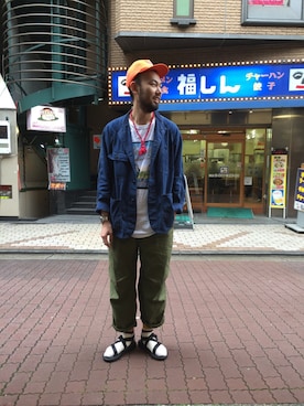 「Chaco（チャコ）のアイテム」を使った、すずき ともたかさん（メンズ・183cm）の春コーディネート