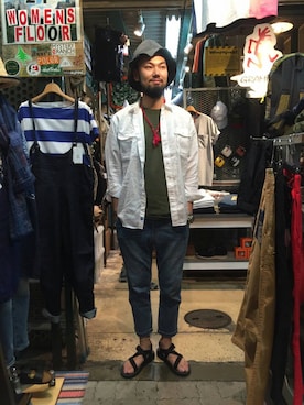 「Chaco（チャコ）のアイテム」を使った、すずき ともたかさん（メンズ・183cm）の春コーディネート