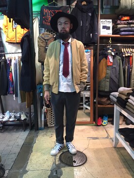 「SKOOKUM（スクーカム）のアイテム（ブルゾン）」を使った、すずき ともたかさん（メンズ・183cm）の秋コーディネート