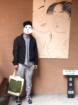 「COMME des GARCONS HOMME（コム デ ギャルソン・オム）のアイテム（ナイロンジャケット）」を使った、ともとも共とともどもにさん（メンズ・166cm）の春コーディネート