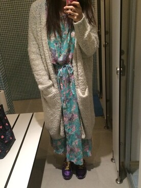 「MONKI（モンキ）のアイテム（ピーコート）」を使った、Carrie Yipさん（レディース・165cm）の春コーディネート