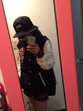 「STUSSY（ステューシー）のアイテム（ナイロンジャケット）」を使った、MNMさん（レディース・154cm）の秋コーディネート