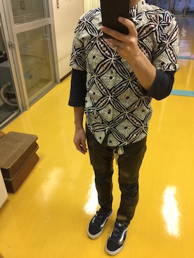 「666（シックスシックスシックス）のアイテム（パンツ）」を使った、Kazさん（メンズ・158cm）の春コーディネート