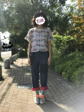 「NIRAME.CO（ニラメッコ）のアイテム（オールインワン・サロペット）」を使った、まるこさん（レディース・164cm）の秋コーディネート