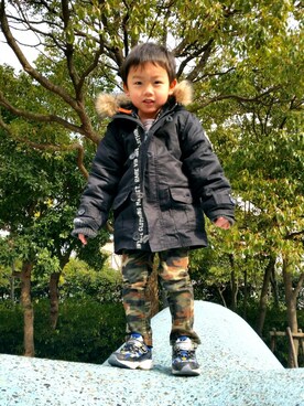 「abcd（ナシ）のアイテム（その他アウター）」を使った、riikoさん（キッズ・100cm）の冬コーディネート