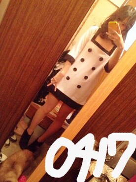 「レトロ配色ボタンワンピ（ワンピース、ホワイト系）」を使った、SAKIさん（レディース・158cm）の春コーディネート
