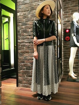 「ハーフスリーブ」｜「アイテム（ライダースジャケット）」を使った、Yasukoさん（レディース・161cm）の春コーディネート