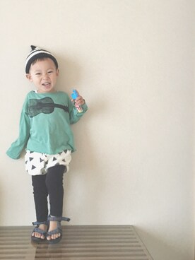 「アイテム（サンダル、ブルー系）」を使った、naoさん（キッズ・90cm）の春コーディネート