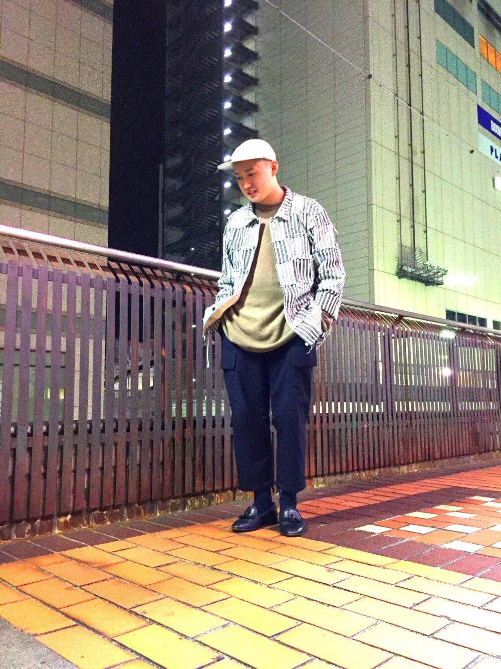 「秋コーデ、カジュアルコーデ、outfit、サーマル、ビックシルエット、BEAMS、Hender Scheme、crepuscule、ローファー、カーキ」｜「Hender Schemeのアイテム（キャップ、ベージュ系）」を使った、megane_bozzさん（メンズ・165cm）の秋コーディネートの1枚目の写真