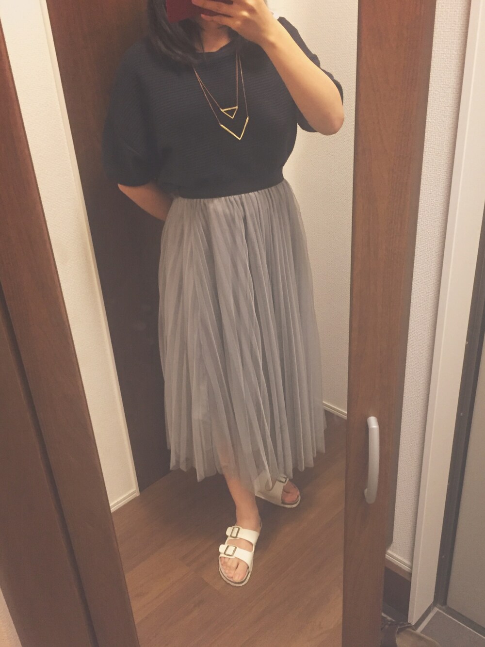 「SpRay PREMIUMのアイテム（スカート、グレー系）」を使った、chiiさん（レディース・161cm）の夏コーディネートの1枚目の写真