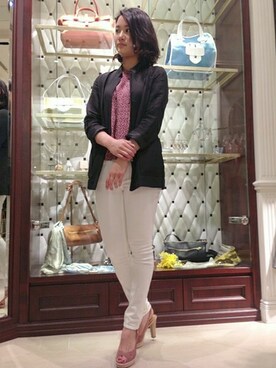 「FIGARO Paris（フィガロパリ）のアイテム（ジャケット/アウター）」を使った、vermeilmurataさん（レディース・155cm）の春コーディネート