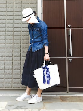 「Lee（リー）のアイテム（シャツ/ブラウス）」を使った、na.さん（レディース・160cm）の春コーディネート