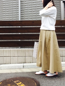 「SECCHIARI MICHELE（セッキアーリミケーレ）のアイテム（サンダル）」を使った、na.さん（レディース・160cm）の夏コーディネート