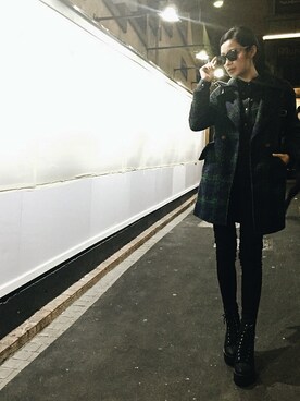 「model」｜「アイテム（その他アウター）」を使った、Wiyona Yeungさん（レディース・168cm）の冬コーディネート