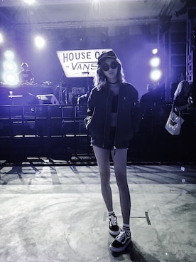 「model」｜Wiyona Yeungさん（レディース・168cm）の秋コーディネート