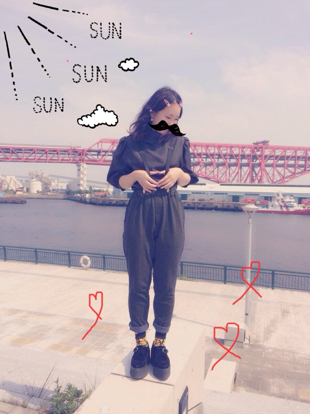 「ドット、MIDWEST、厚底シューズ」｜「MIDWESTのアイテム（その他パンツ、ブラック系）」を使った、minaさん（レディース・166cm）の夏コーディネートの1枚目の写真