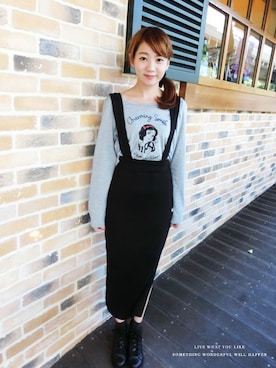 「LOVFEE（ラッフィ）のアイテム」を使った、LOVFEEさん（レディース・159cm）の秋コーディネート