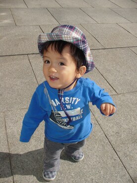「babygap」｜「アイテム（その他シューズ）」を使った、CHIKOさん（キッズ・80cm）の秋コーディネート
