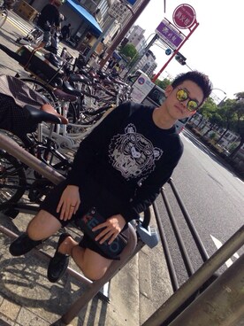 「KENZO（ケンゾー）のアイテム（財布/小物）」を使った、山本将太朗さん（メンズ・169cm）の夏コーディネート