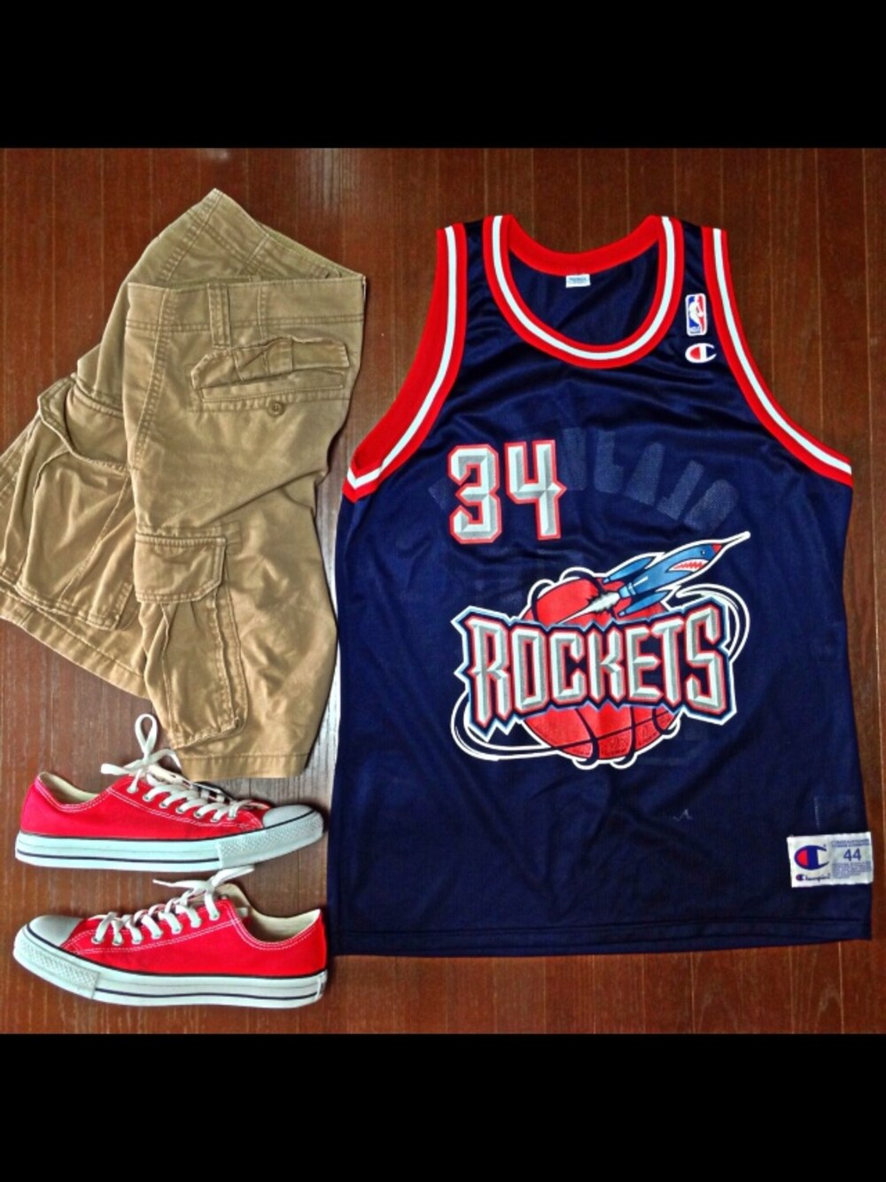 「vintage、converse、Champion、HIPHOP、NBA、sport style、90’s、BasketBall」｜「CONVERSEのCONVERSE ALL STAR SP COLORS OX　ORANGE（その他、その他）」を使った、梅香さん（メンズ・180cm）の夏コーディネートの1枚目の写真
