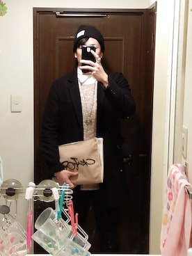 「黒ニット」｜miyabiさん（メンズ・175cm）の冬コーディネート