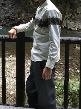 「グレーパンツ」｜croさん（メンズ・182cm）の秋コーディネート