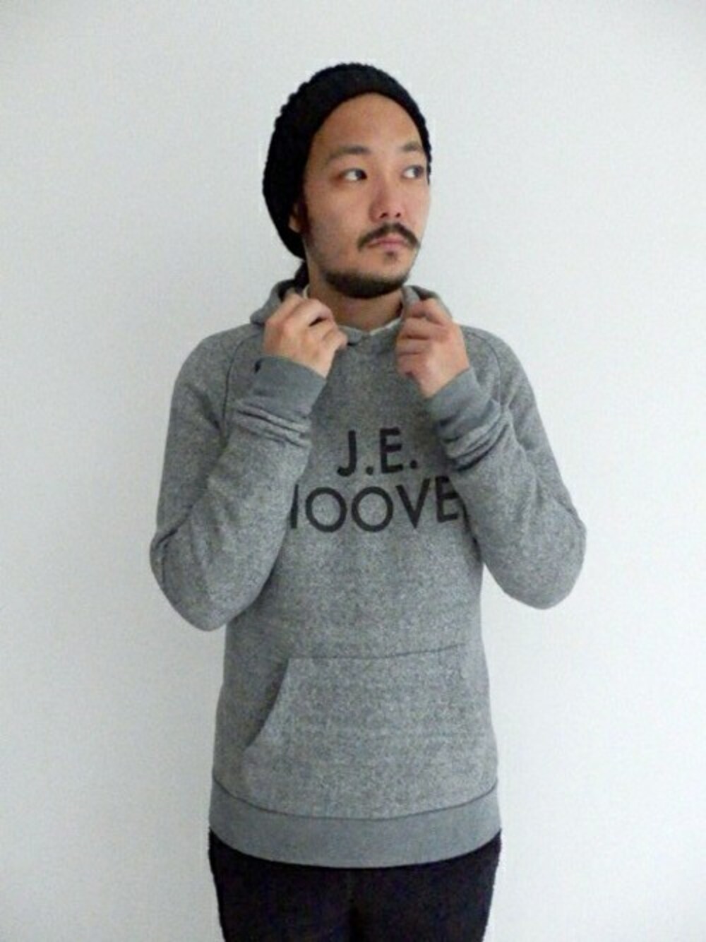 「SUNNY SPORTS、wear始めました、プルオーバーパーカー」｜「SUNNY  SPORTSの【SUNNY SPORTS】J.E.HOOVER PARKA（パーカー、グレー系）」を使った、goさん（メンズ・173cm）の秋コーディネートの1枚目の写真